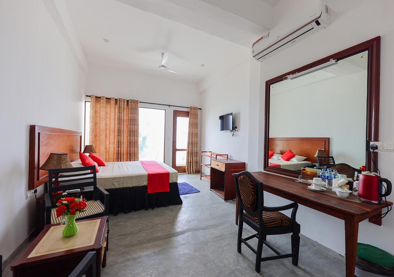 Sea Breeze Ambalangoda Ambalangoda  Exterior foto